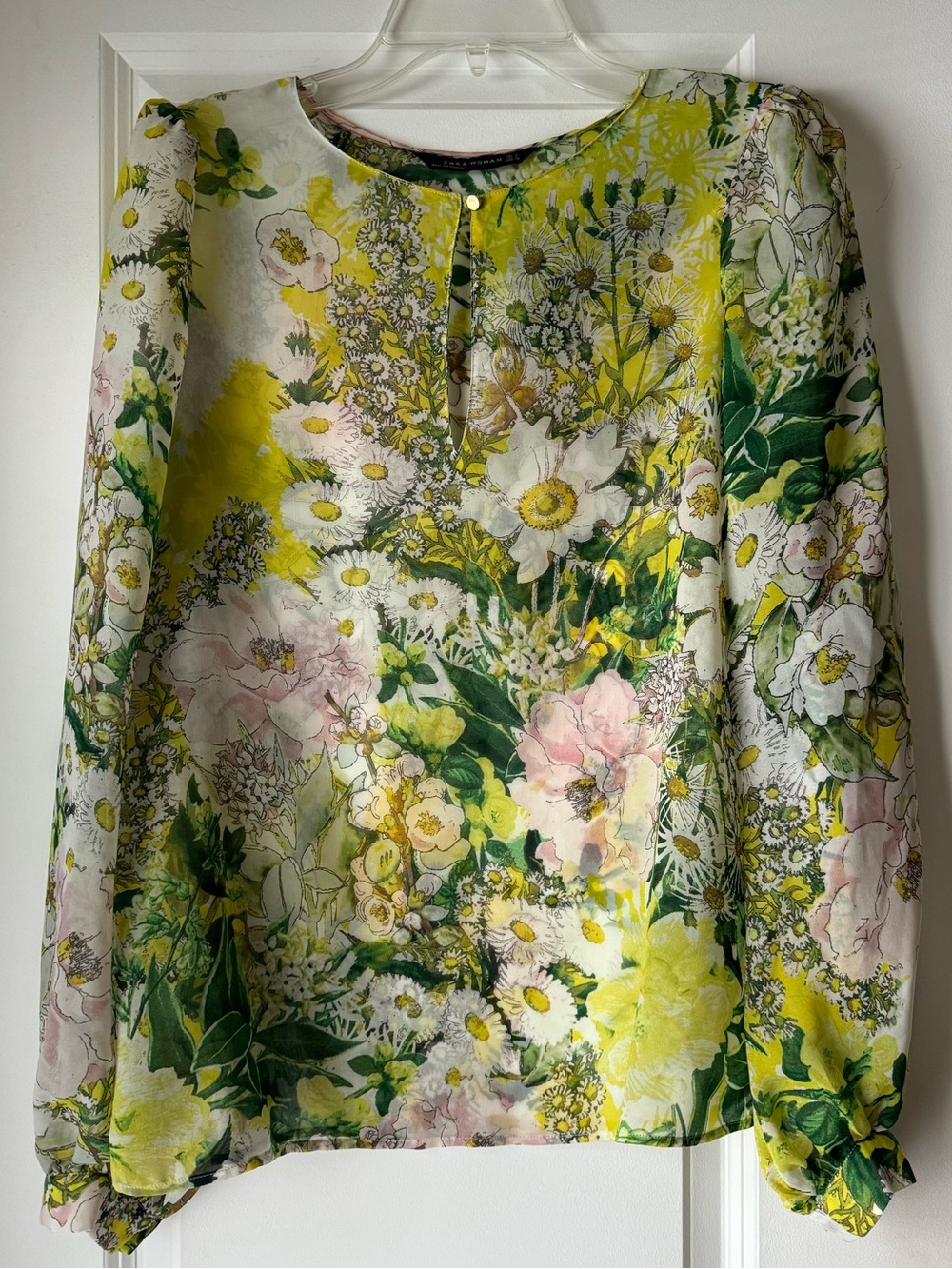 Zara Yellow Floral Blouse in Size S